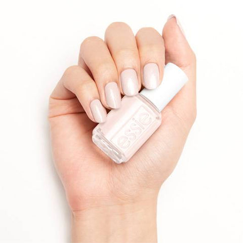 Essie Nail Lacquer 819 Boatloads Of Love 13.5ml