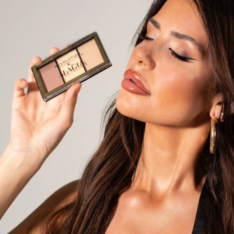 Revolution X Alagia Highlight & Bronze Palette