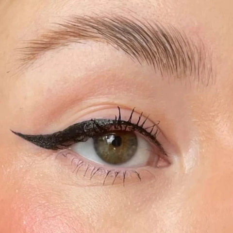 Revolution Liner Pow Longwear Liquid Eyeliner Black