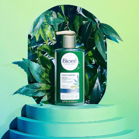 Biore Daily Detox Cleanser 200ml