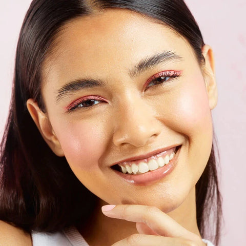 Revolution Mousse Blush Squeeze Me Soft Pink